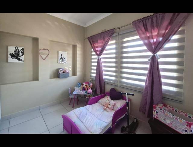 6 BEDROOM HOUSE FOR SALE IN LINMEYER